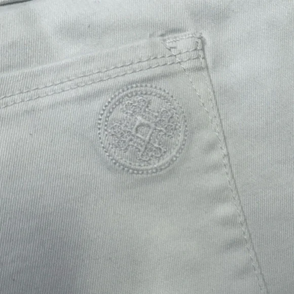 Laurie Felt Women's Crisp White Ankle Jeans - Picture 6 of 6